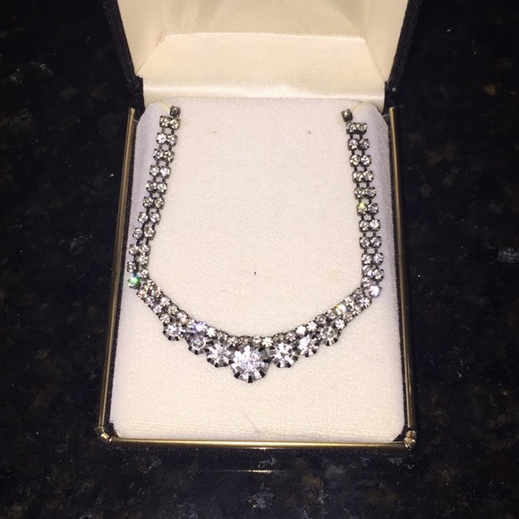 Fake diamond choker - Picture 1 of 2